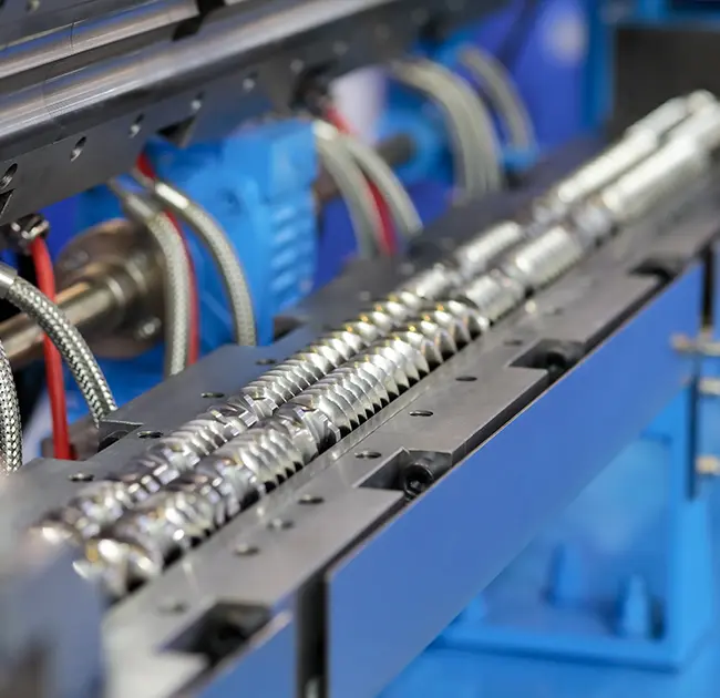 The working process and operation precautions of the twin-screw foam granulator