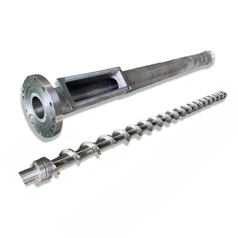 Nitrided vs bimetallic single screws: match the surface to the resin and filler